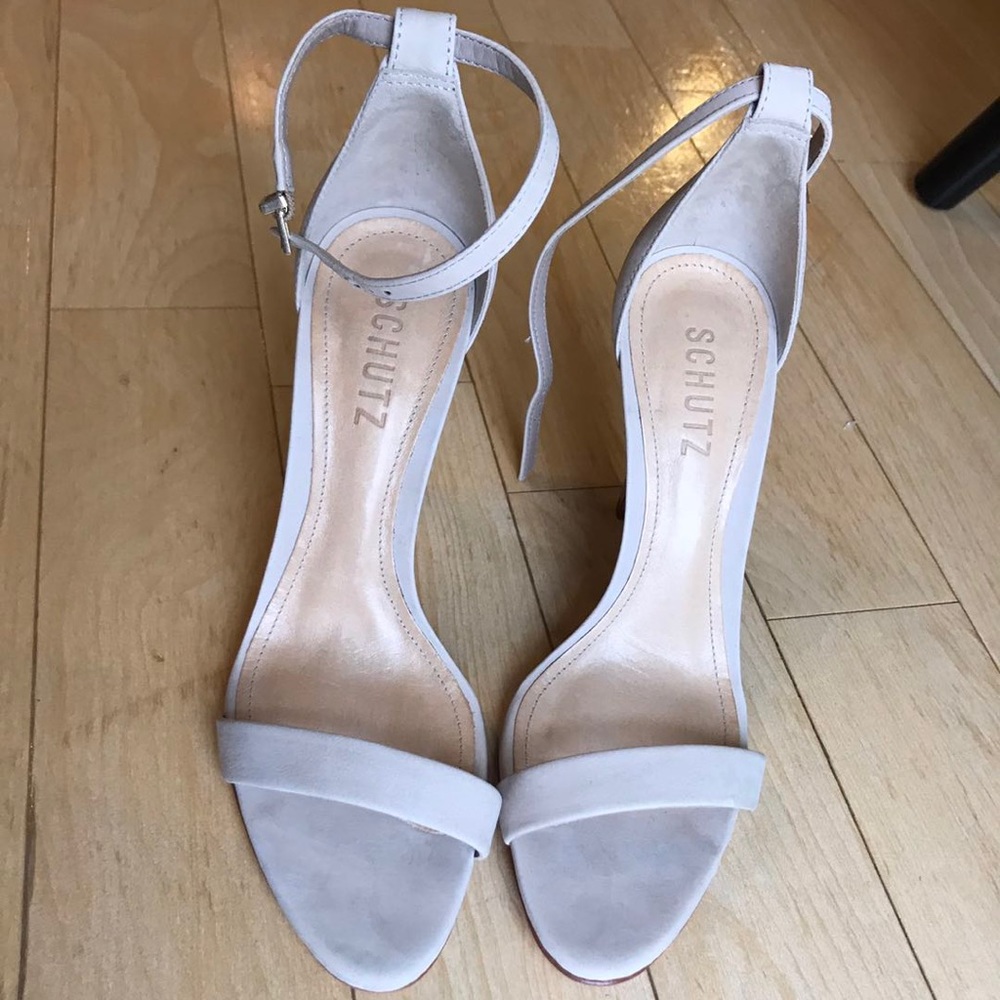 BRAND NEW Schutz Cadey Lee Sandals Neutral Suede